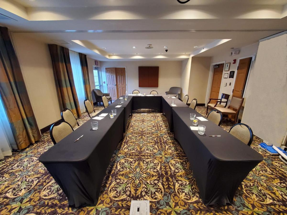 Staybridge Suites - Philadelphia Valley Forge 422 By Ihg Royersford Buitenkant foto